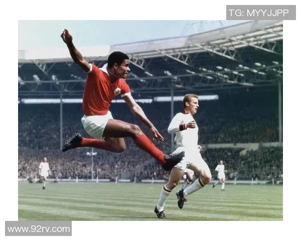 世界足坛6号球员风采盘点 揭秘那些穿6号球衣的传奇人物 世界足坛6号球员风采盘点 揭秘那些穿6号球衣的传奇人物