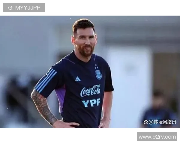 帅气黑人足球巨星的逆袭之路与赛场传奇探索