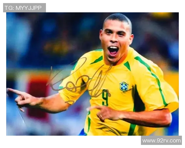 陕西足球历史上十大球星盘点与他们的辉煌成就回顾 陕西足球历史上十大球星盘点与他们的辉煌成就回顾